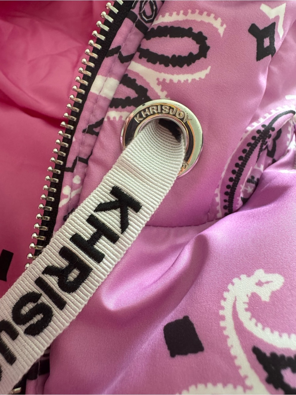 Khrisjoy Kids Pink Bandana Puffer Jacket – Size 12Y – New With Tags - Picture 14 of 17